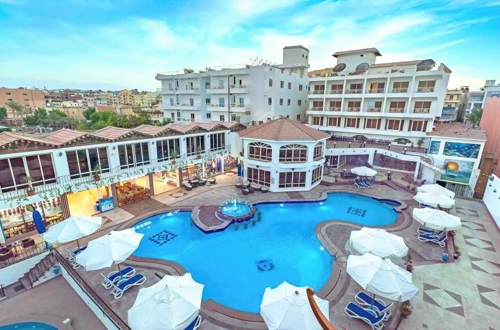 Minamark Beach Resort