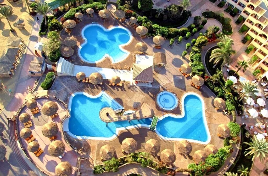 Flamenco Beach & Resort