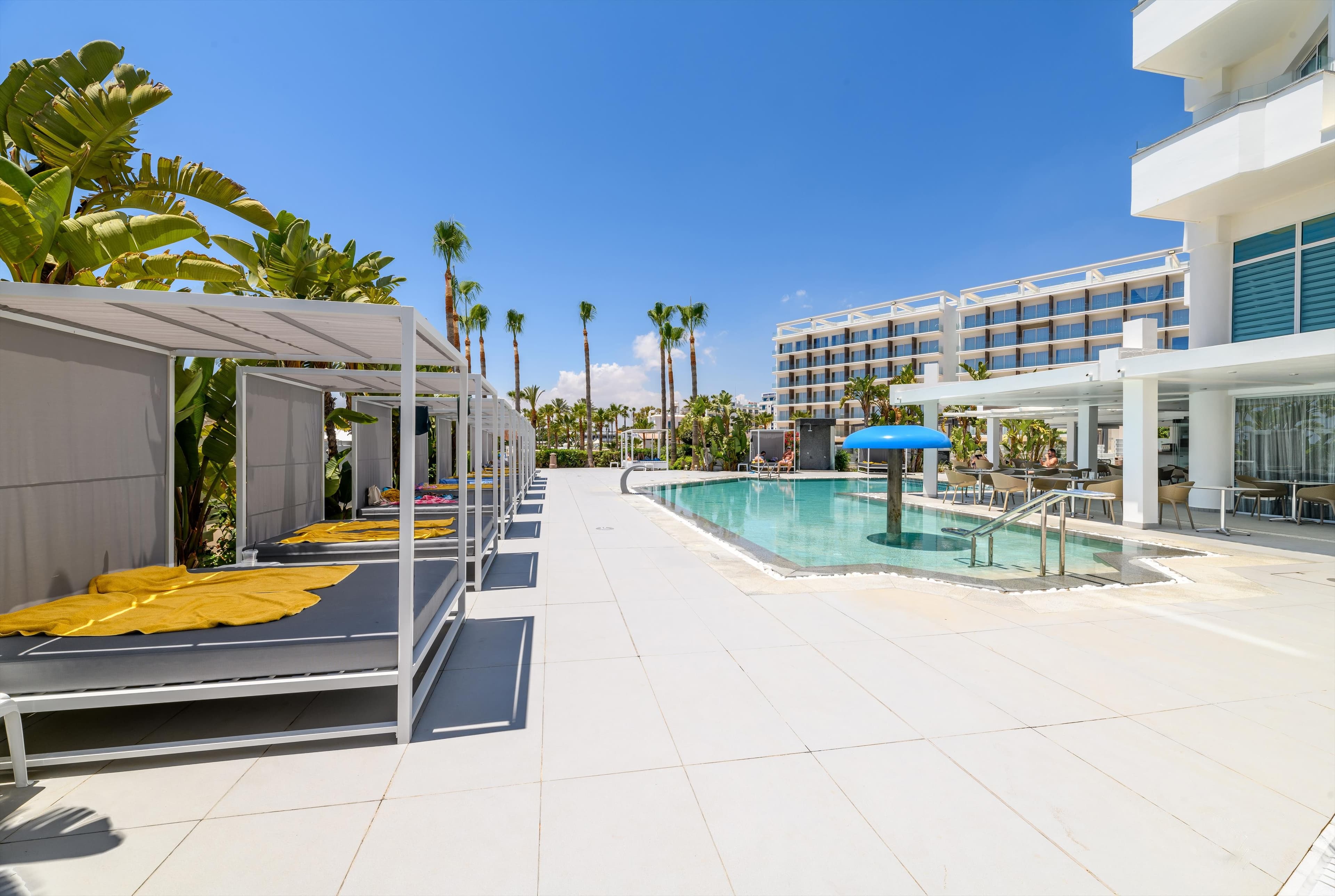 Tasia Maris Sands Beach