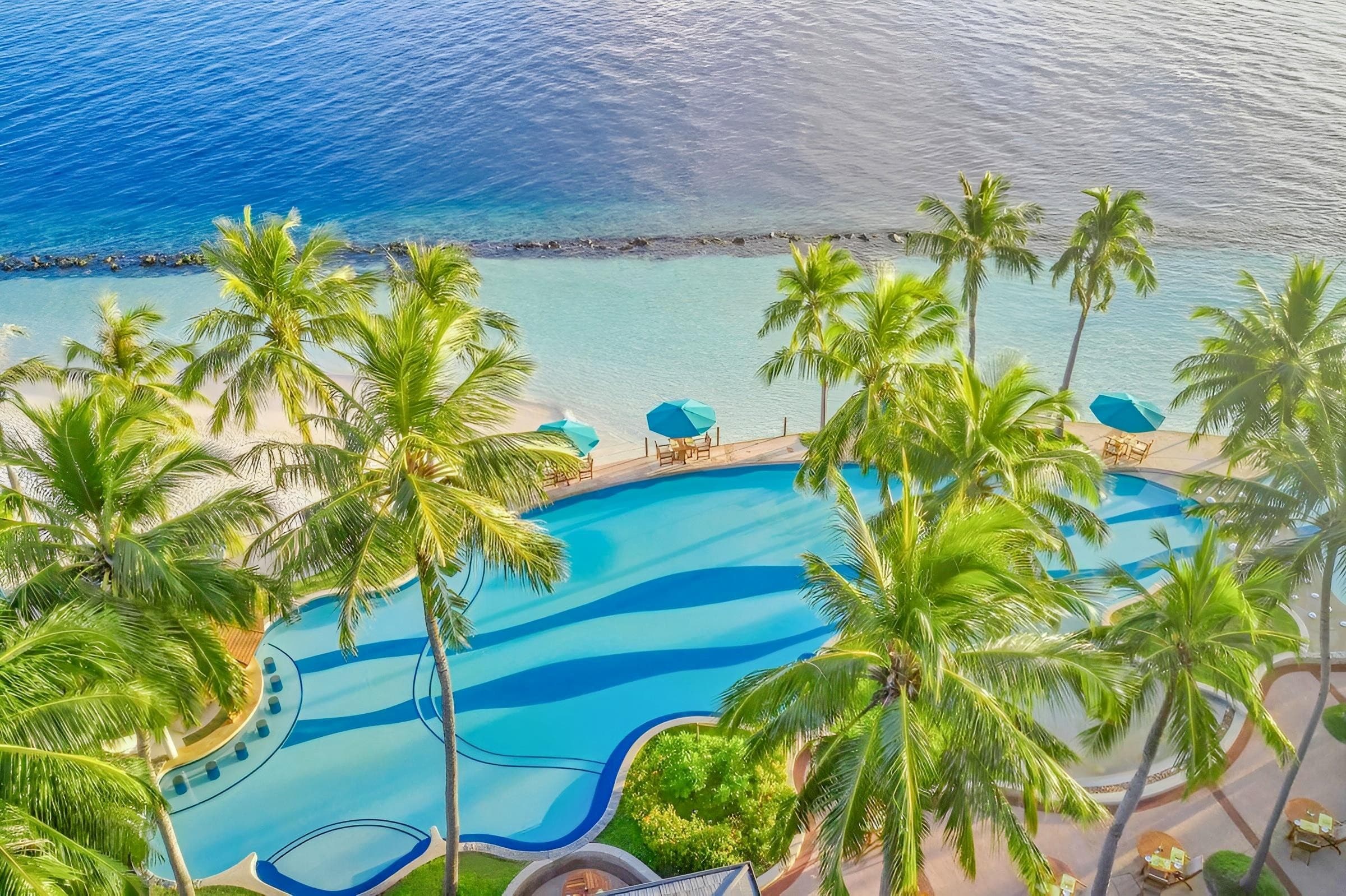 Royal Island Resort & Spa