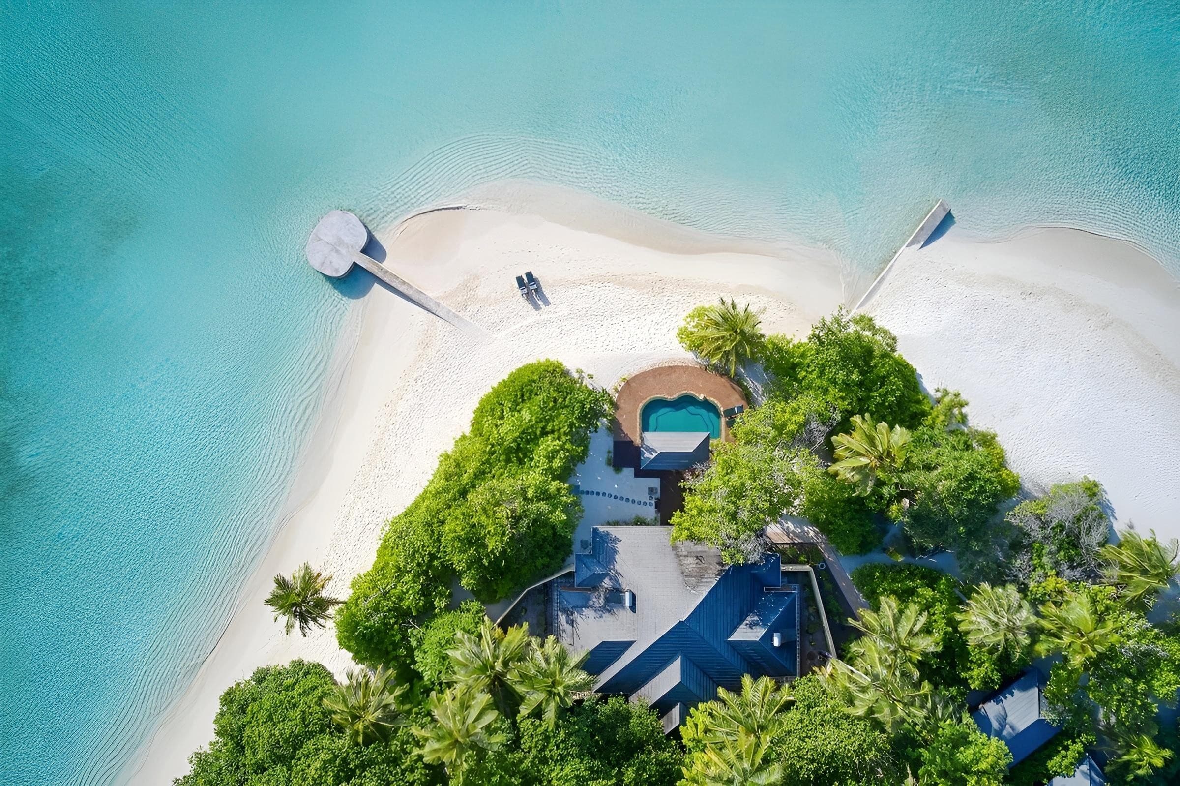 Royal Island Resort & Spa