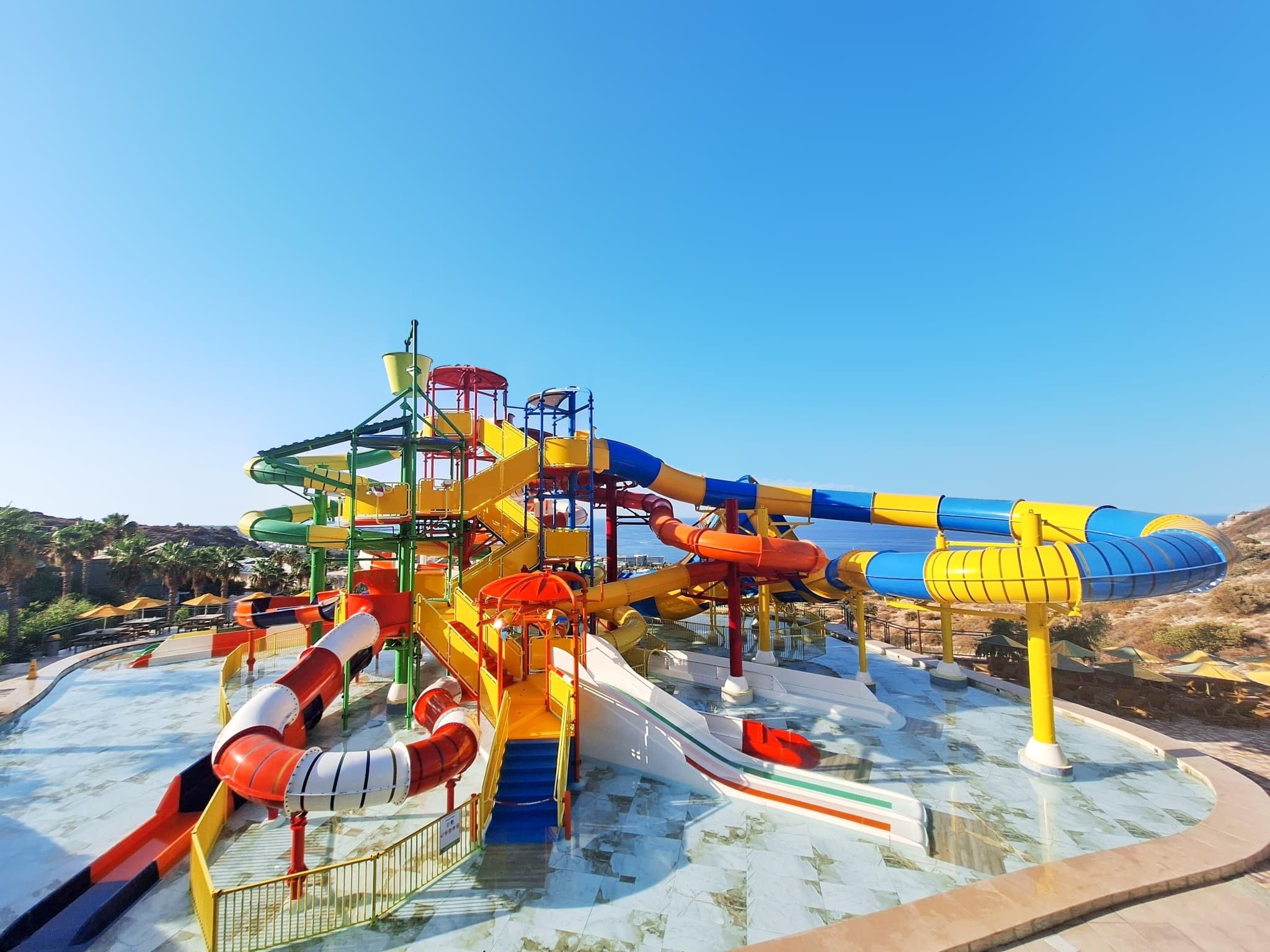 Aquapark Village