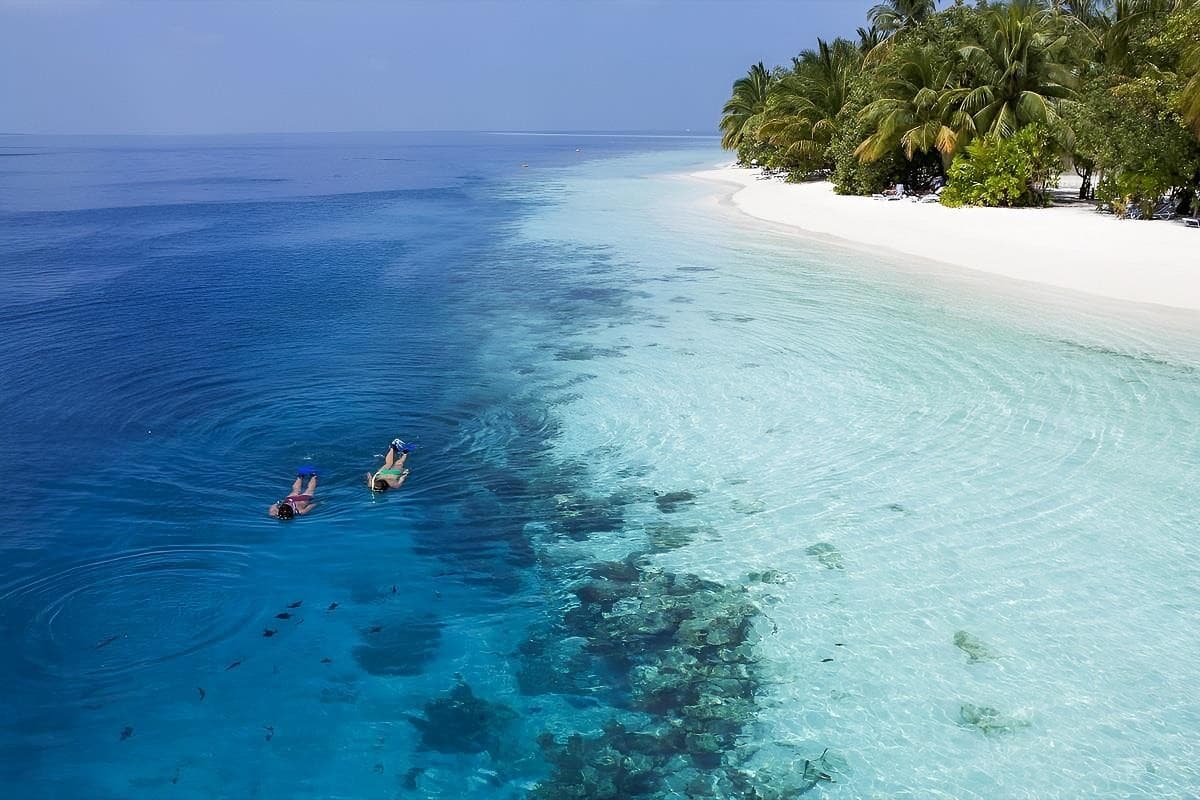 Vilamendhoo Island Resort & Spa