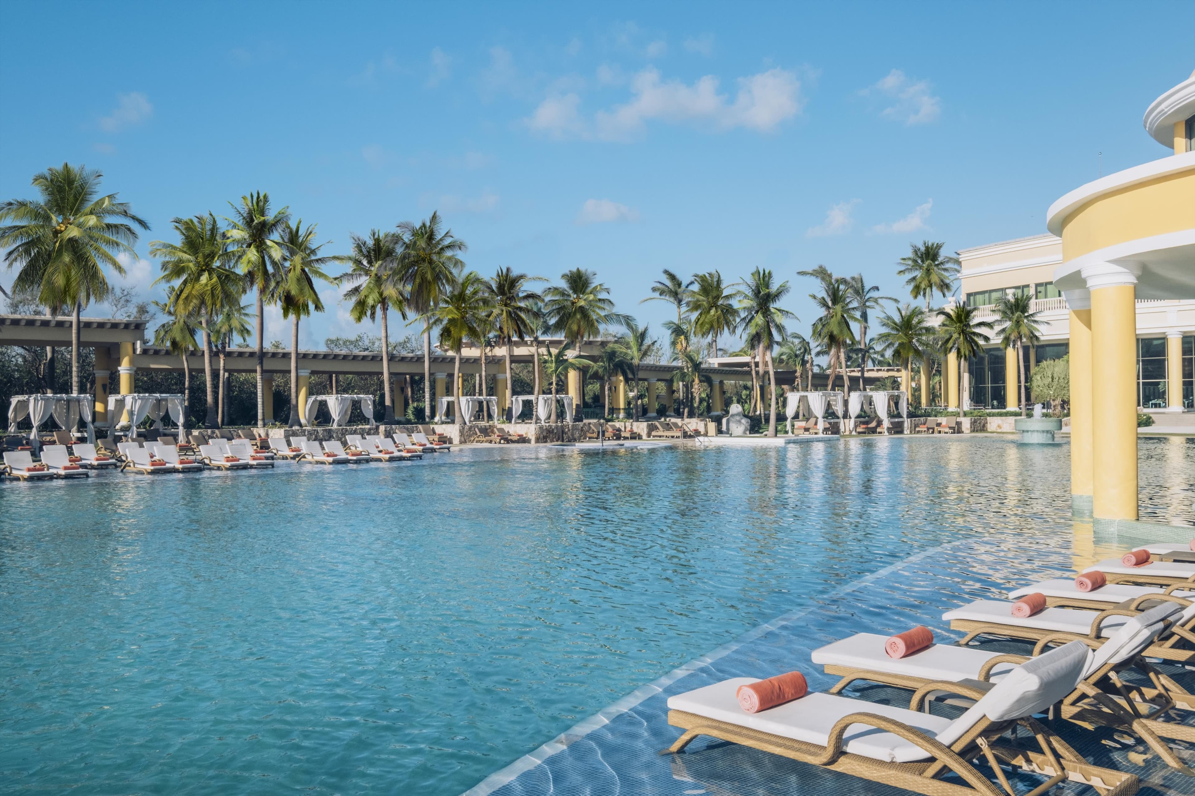 JOIA Paraíso by Iberostar