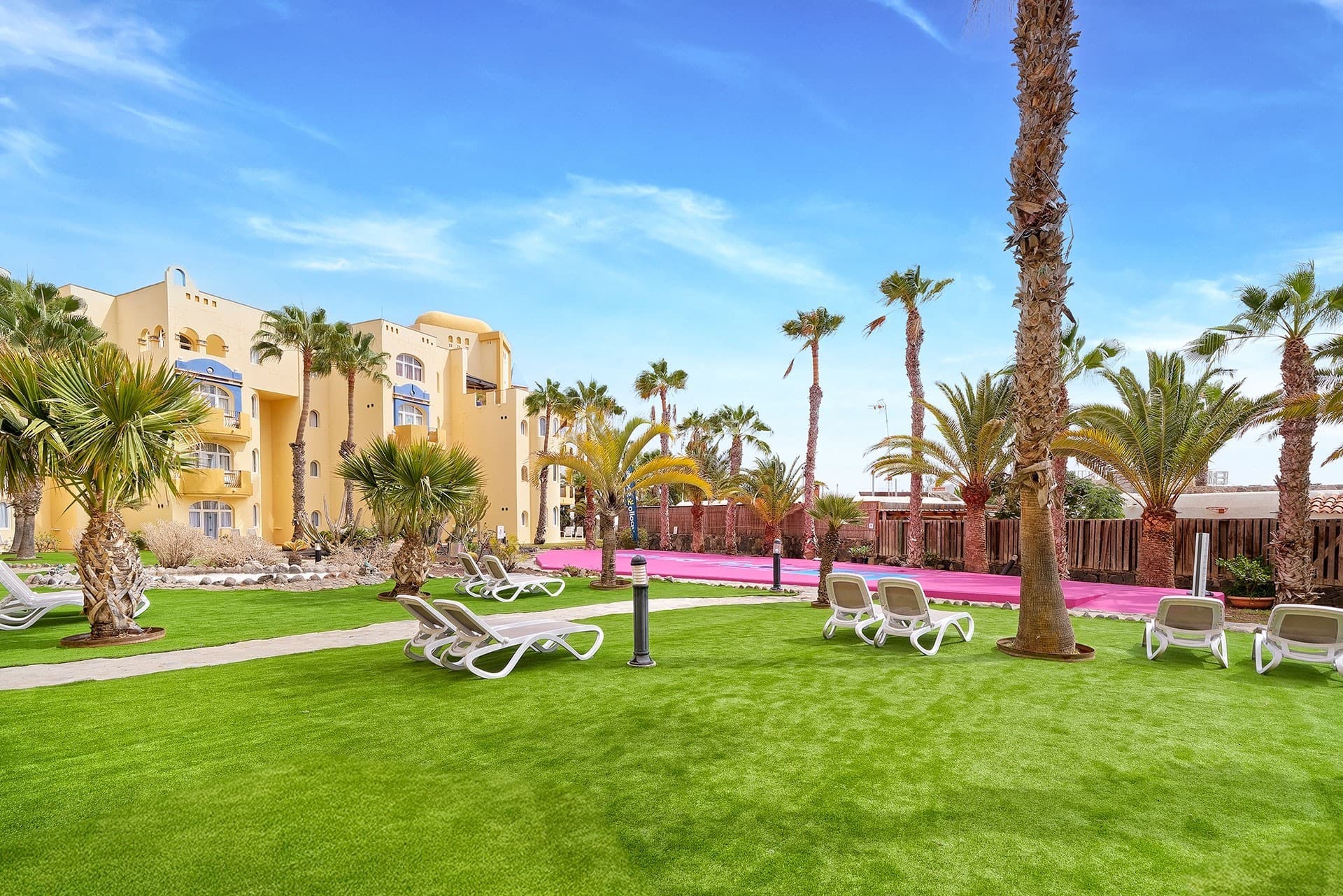 Monte Feliz powered by Playitas