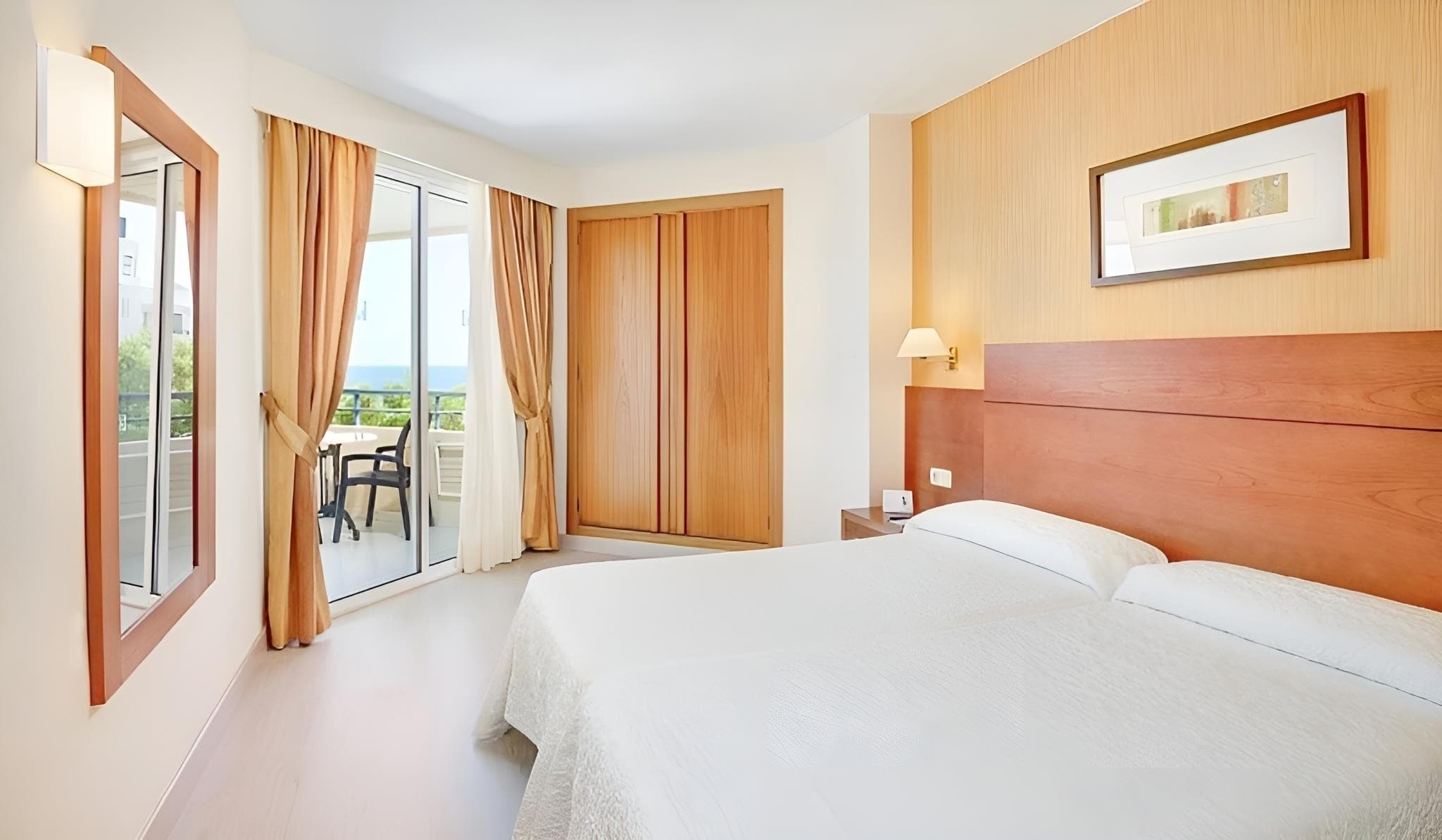 Hipotels Bahía Grande