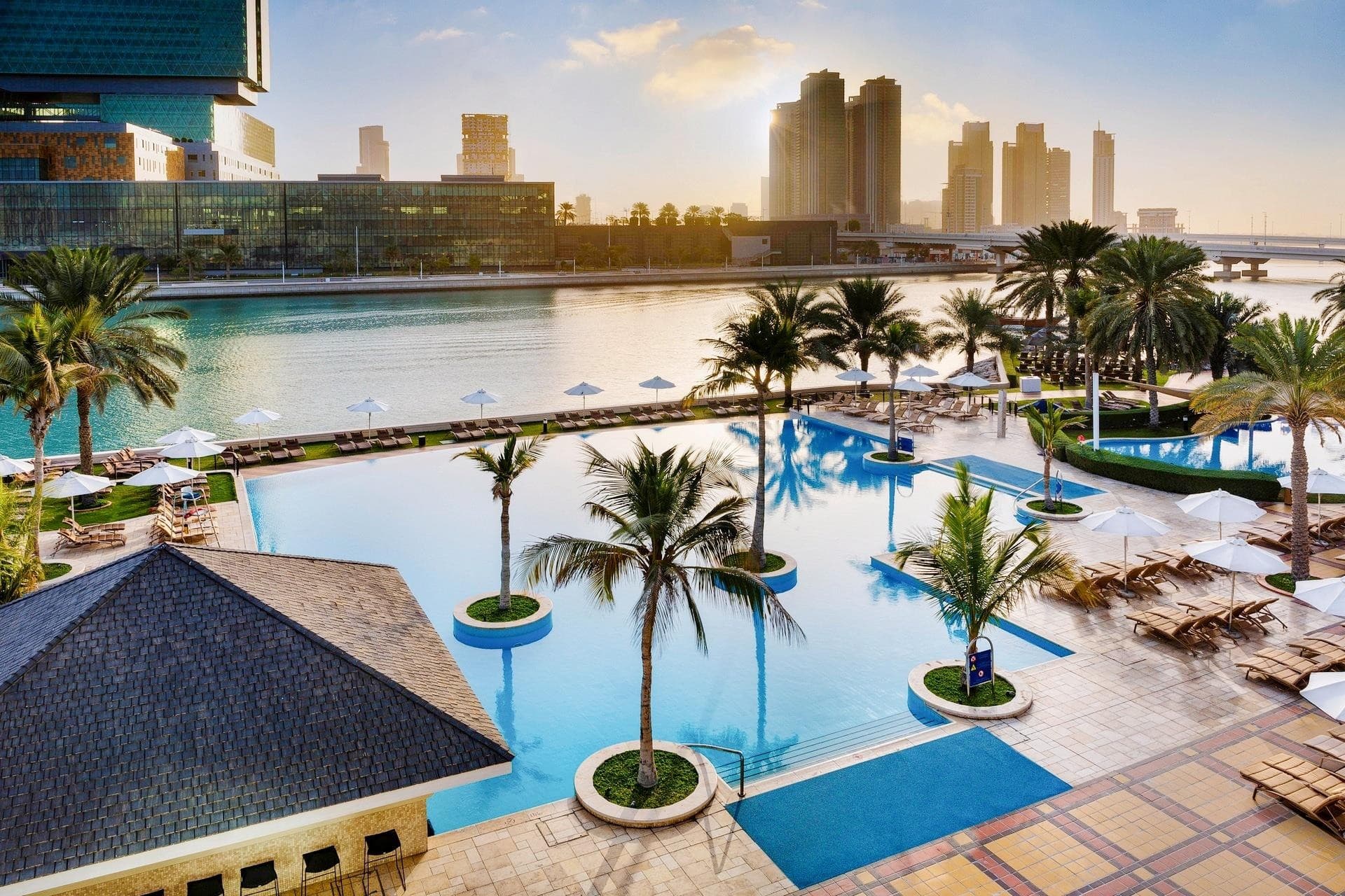 Beach Rotana Hotel & Tower Abu Dhabi