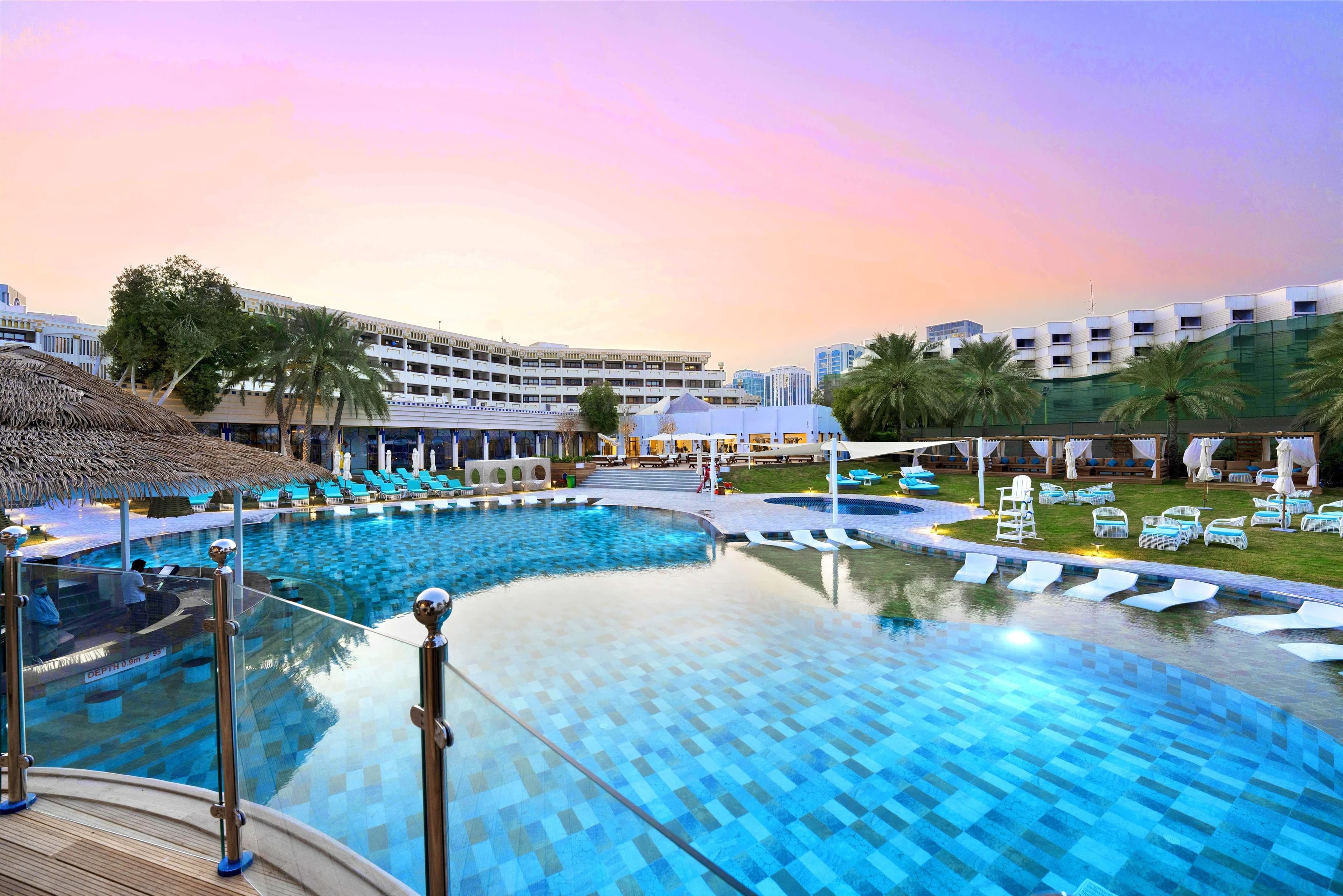 Le Meridien Abu Dhabi