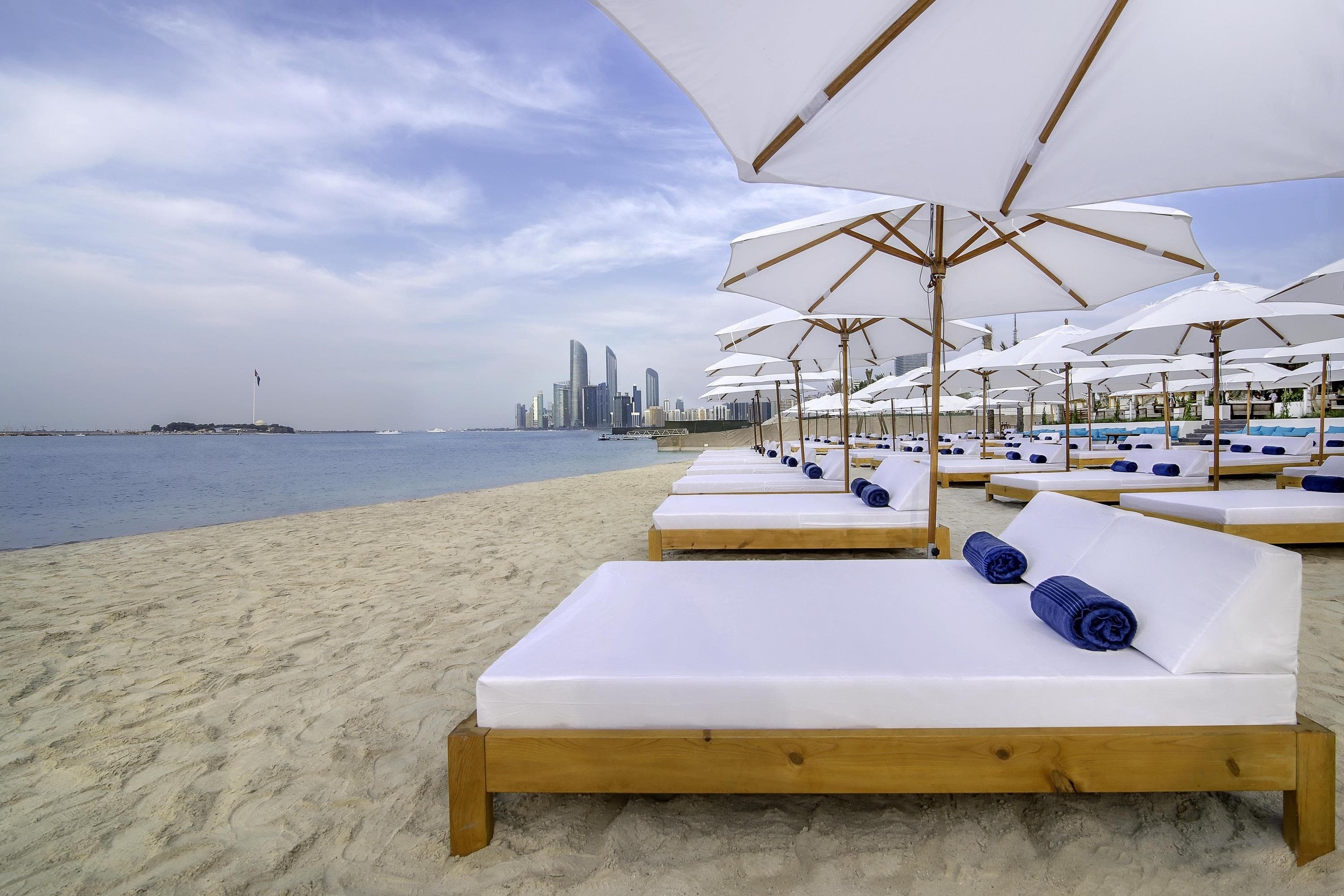 Radisson Blu Hotel & Resort, Abu Dhabi Corniche