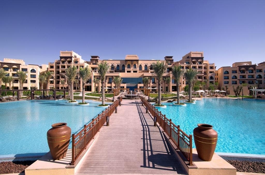 SAADIYAT ROTANA RESORT & VILLAS