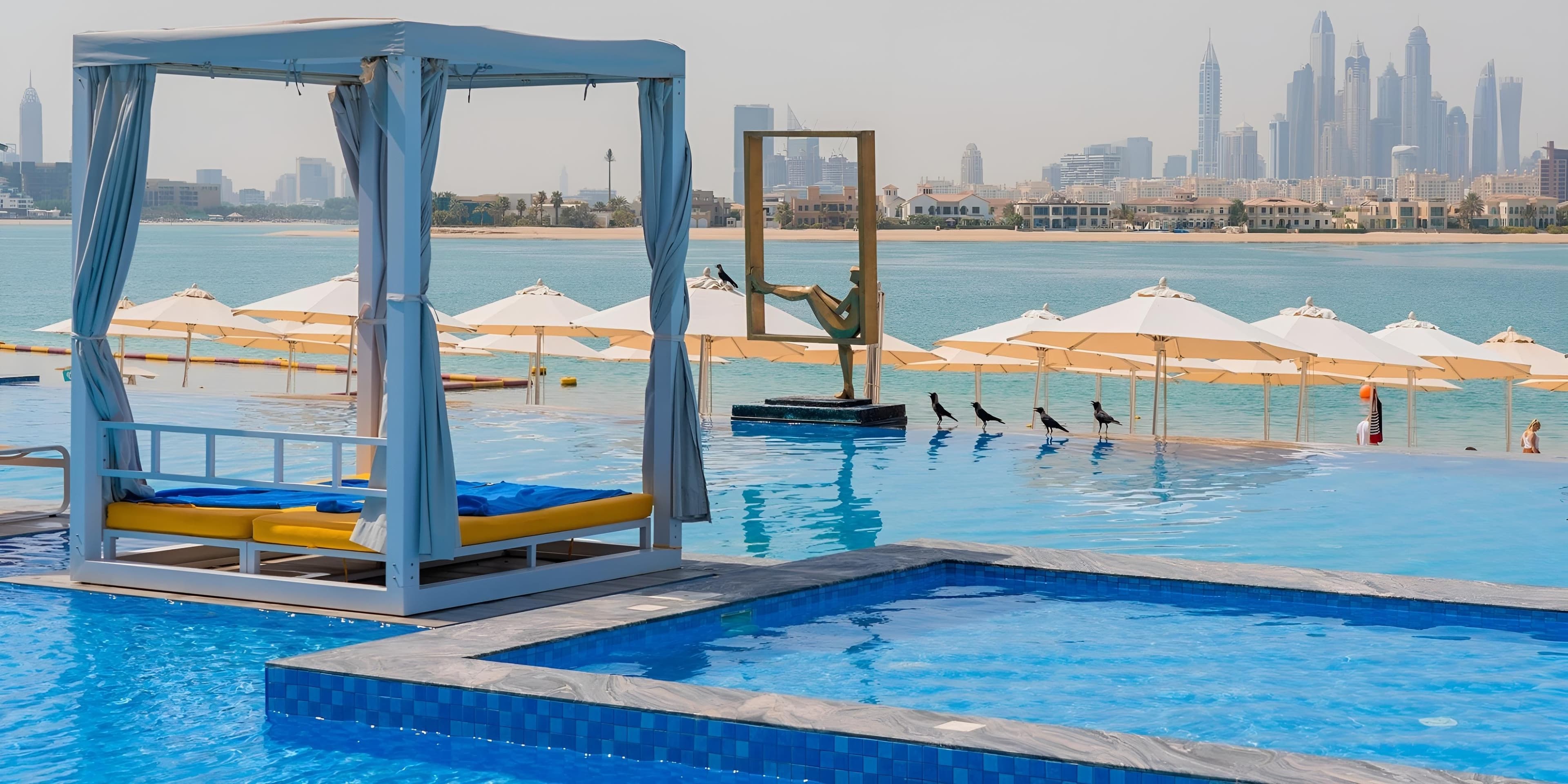 C Central Resort The Palm