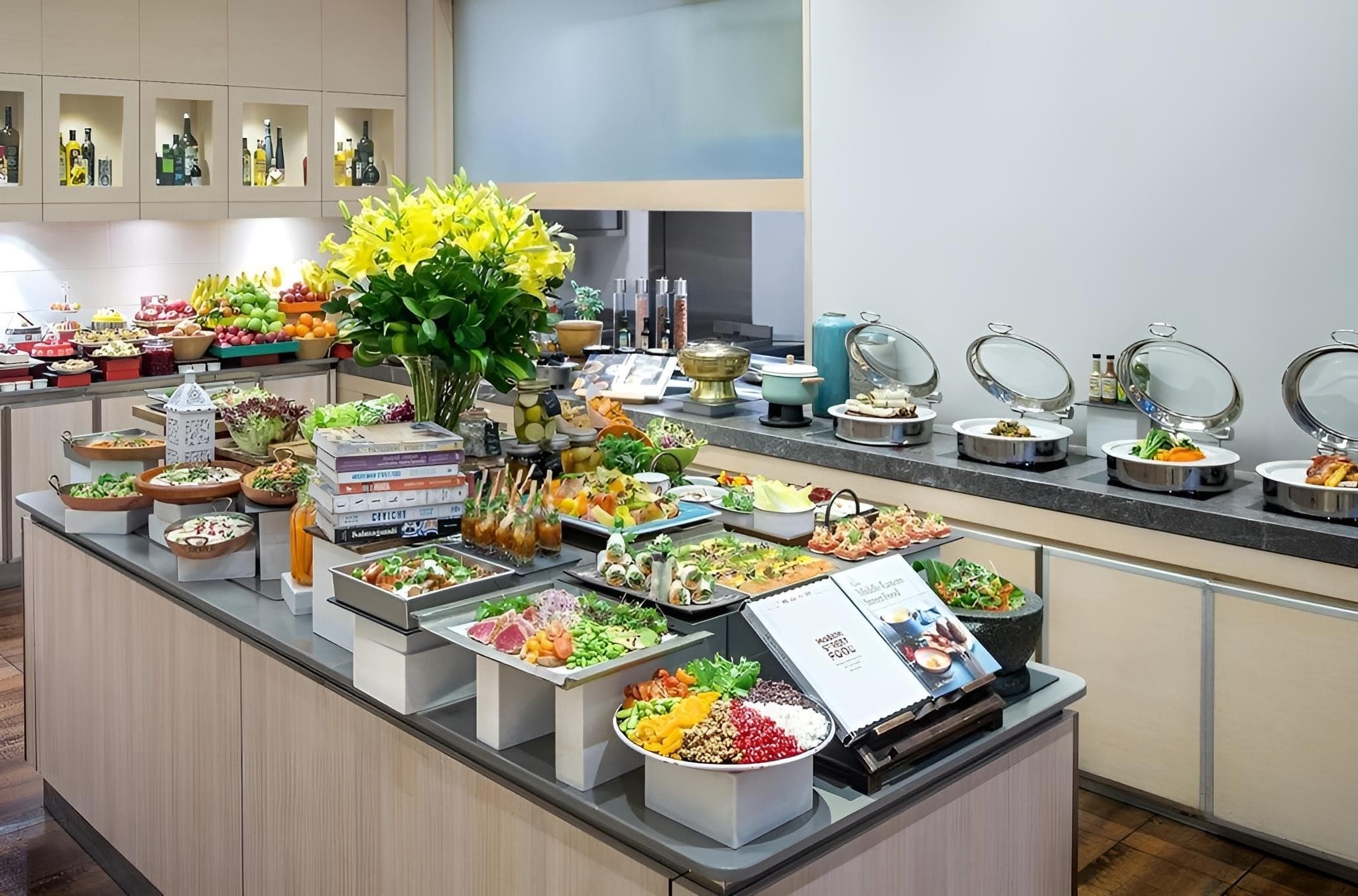 MÖVENPICK HOTEL & APARTMENTS BUR DUBAI