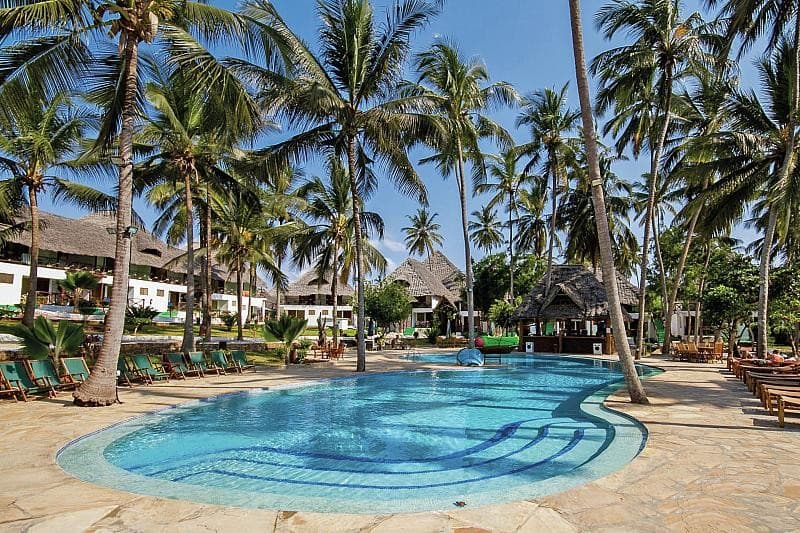 Paradise Beach Resort