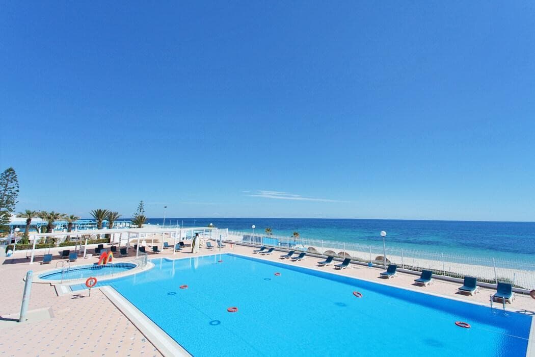 El Mouradi Club Selima