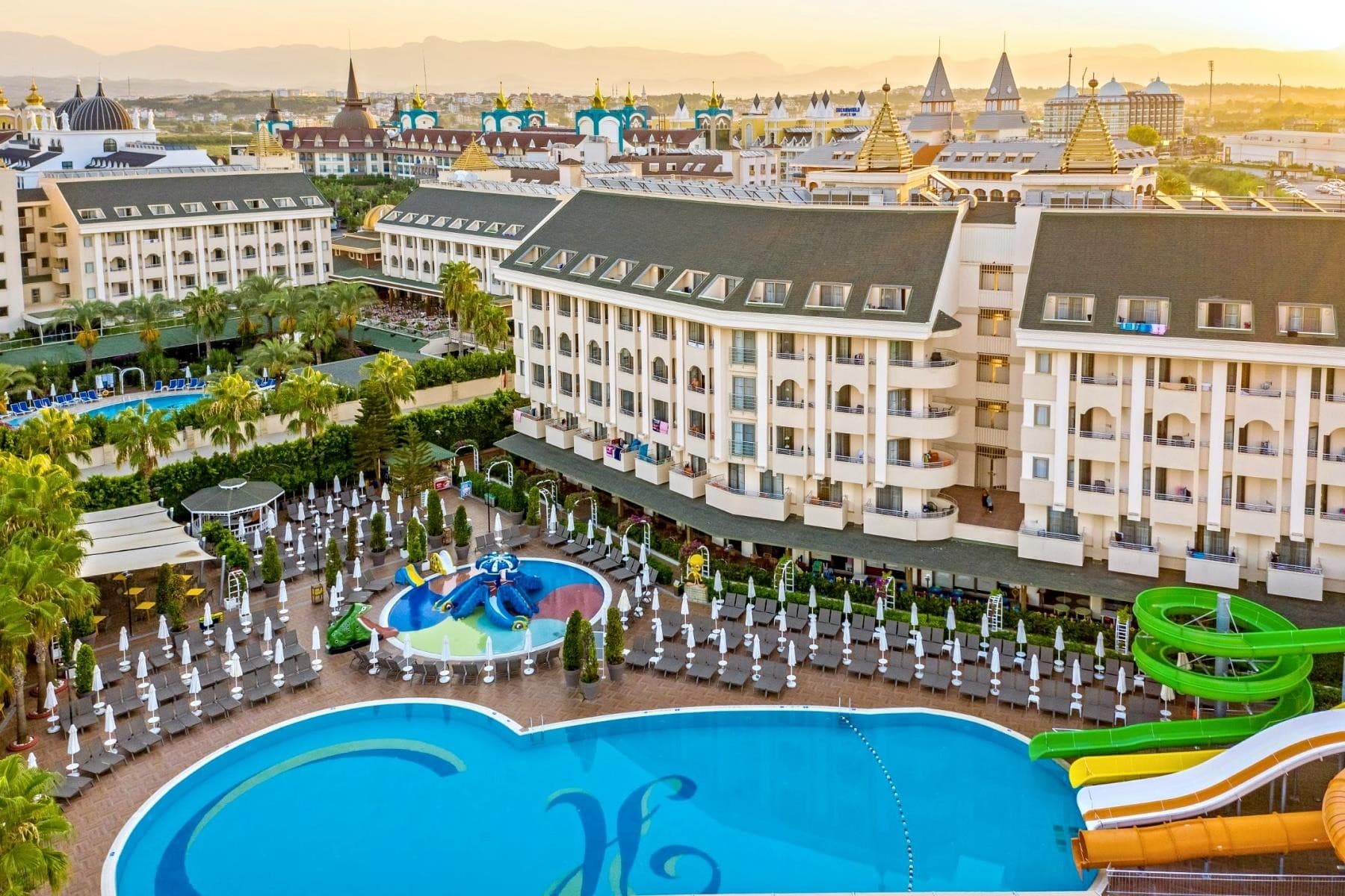 Calimera Hane Garden