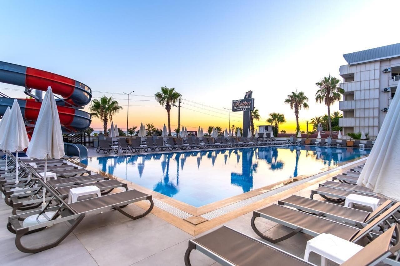 GRAND KOLIBRI PRESTIGE & SPA